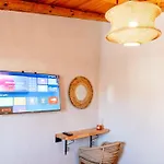 Bliss Luxury Apartamets & Suits