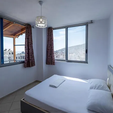 Bliss Luxury Apartamets & Suits Appartement Sarandë