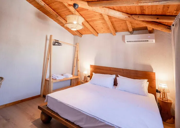 Bliss Luxury Apartamets & Suits Sarande
