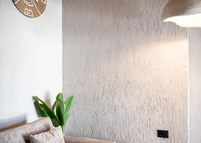 Bliss Luxury Apartamets & Suits Sarande
